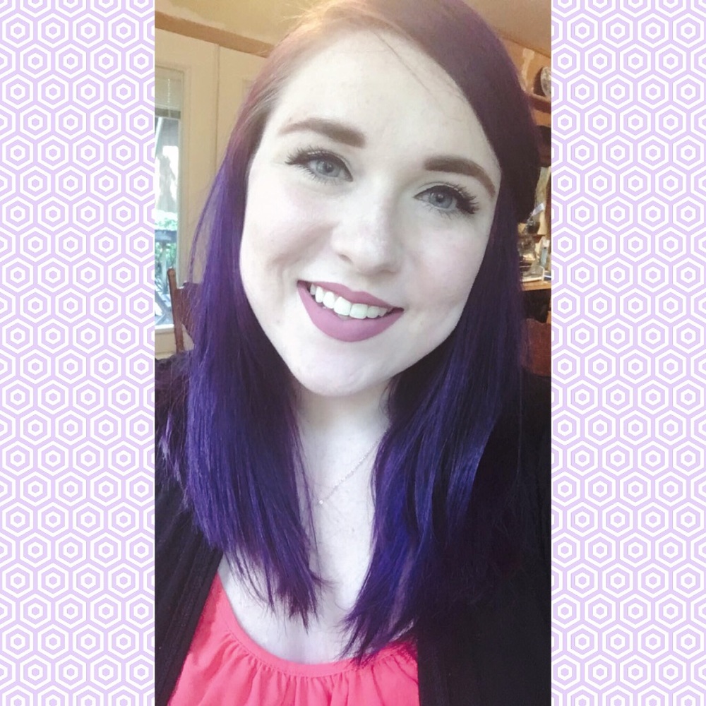 Meet your Posher, Kayla